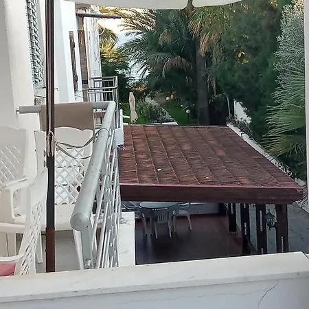 Jump To The Sea Two Bedroom Appartamento *
