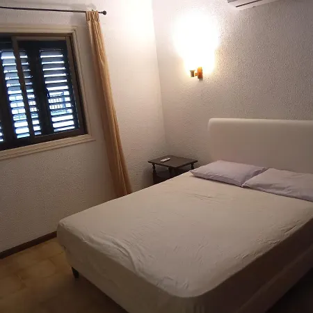 Jump To The Sea Two Bedroom *