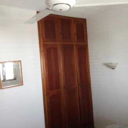 Jump To The Sea Two Bedroom Apartment *