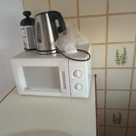 Jump To The Sea Two Bedroom דירה *