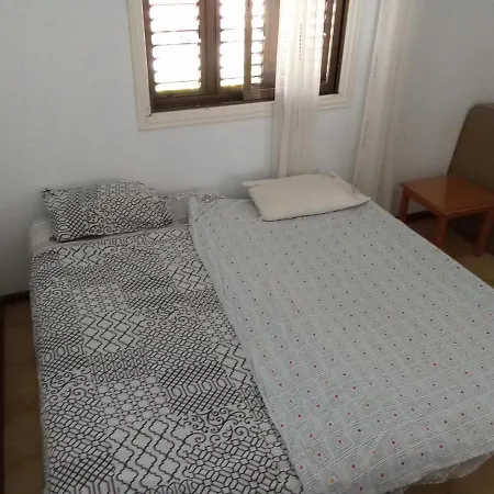 Jump To The Sea Two Bedroom *